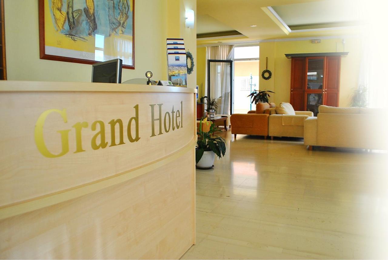 Grand Hotel Loutraki Exteriér fotografie